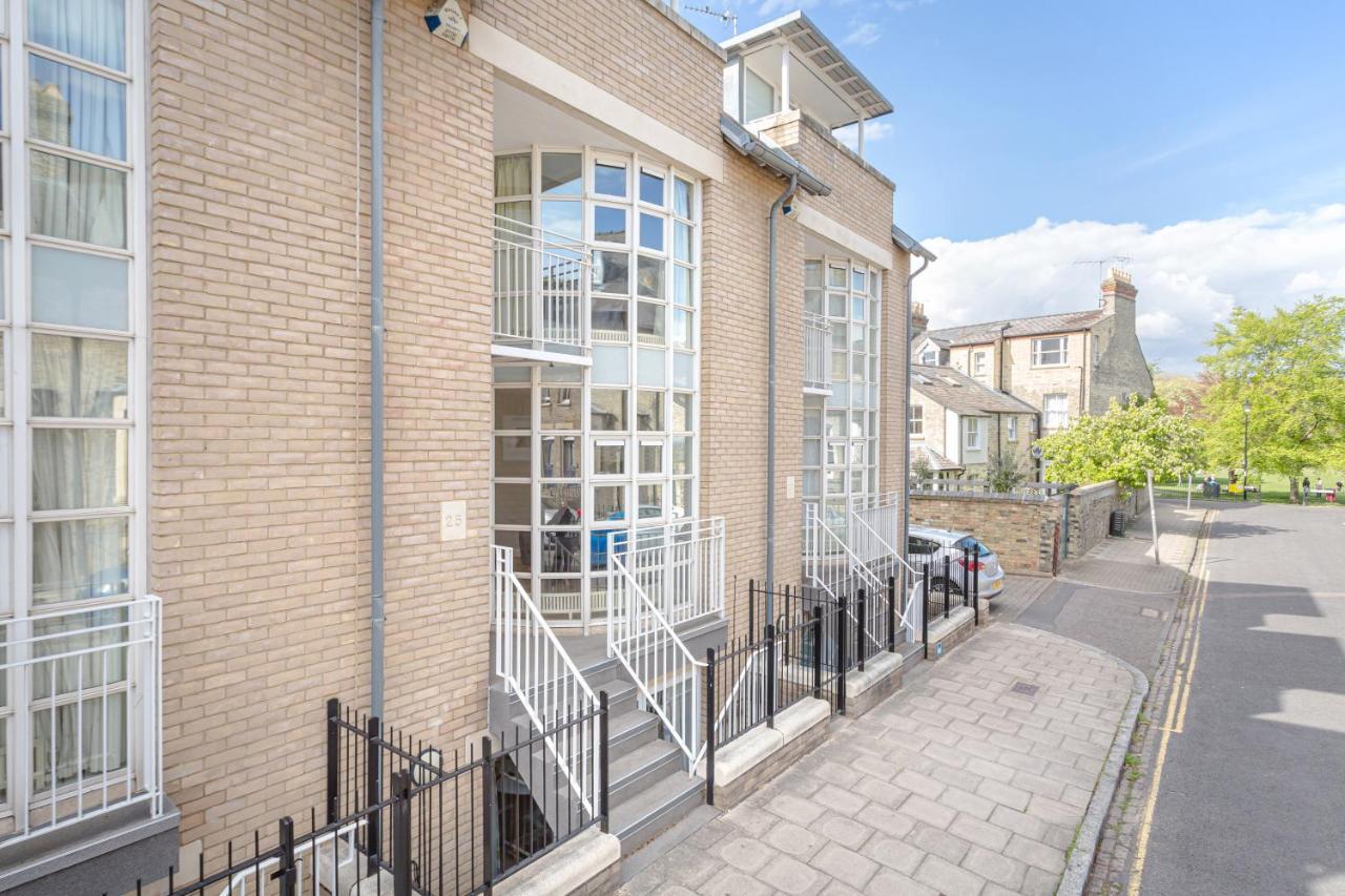 3 Bedroom Jesus Green Townhouse With Parking 캠브리지 외부 사진